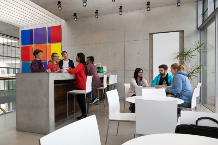 Universit&auml;t Freiburg in Bibliothek / Institute